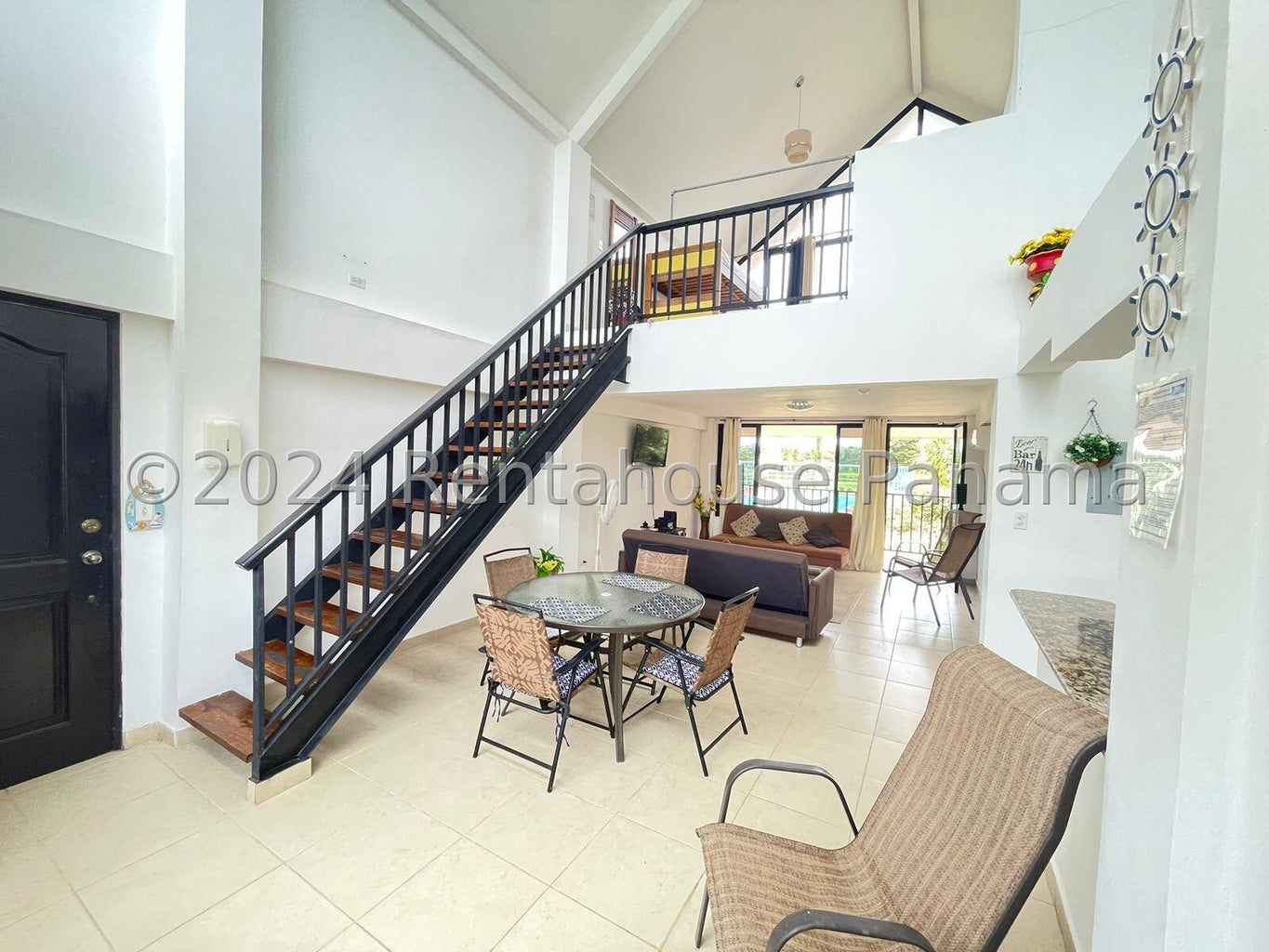 Exclusive brand new apartment